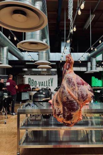 BBQ Valley Meisterkurs „Rinderhinterviertel“ Zerlegen (12195)