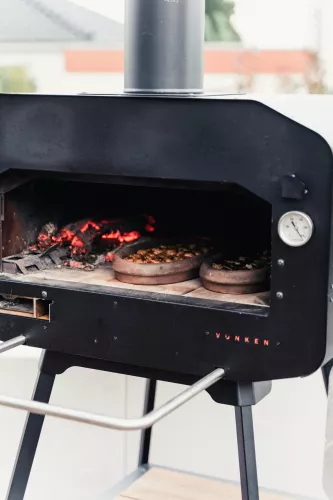 Vonken SPARKS HOME (0301 OVN-MAI-HOME)