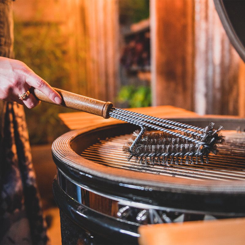 Reinigung und Wartung Ihres Kamado
